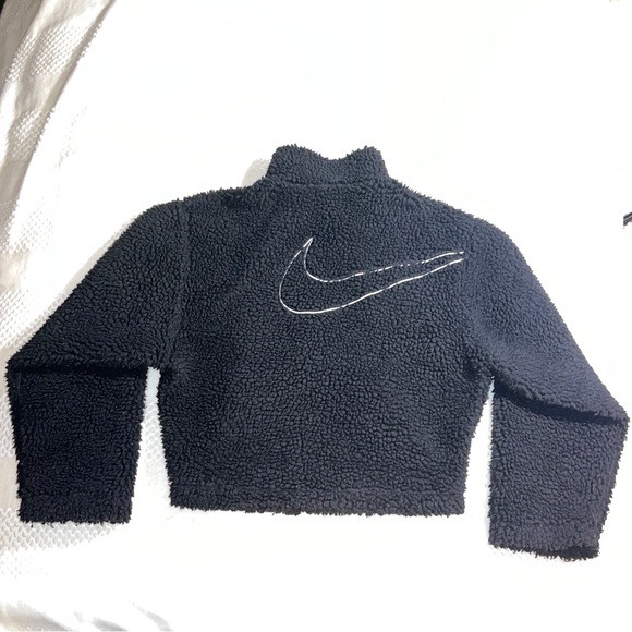 Nike Monogram Cropped Fleece Jacket - Picture 6 of 9